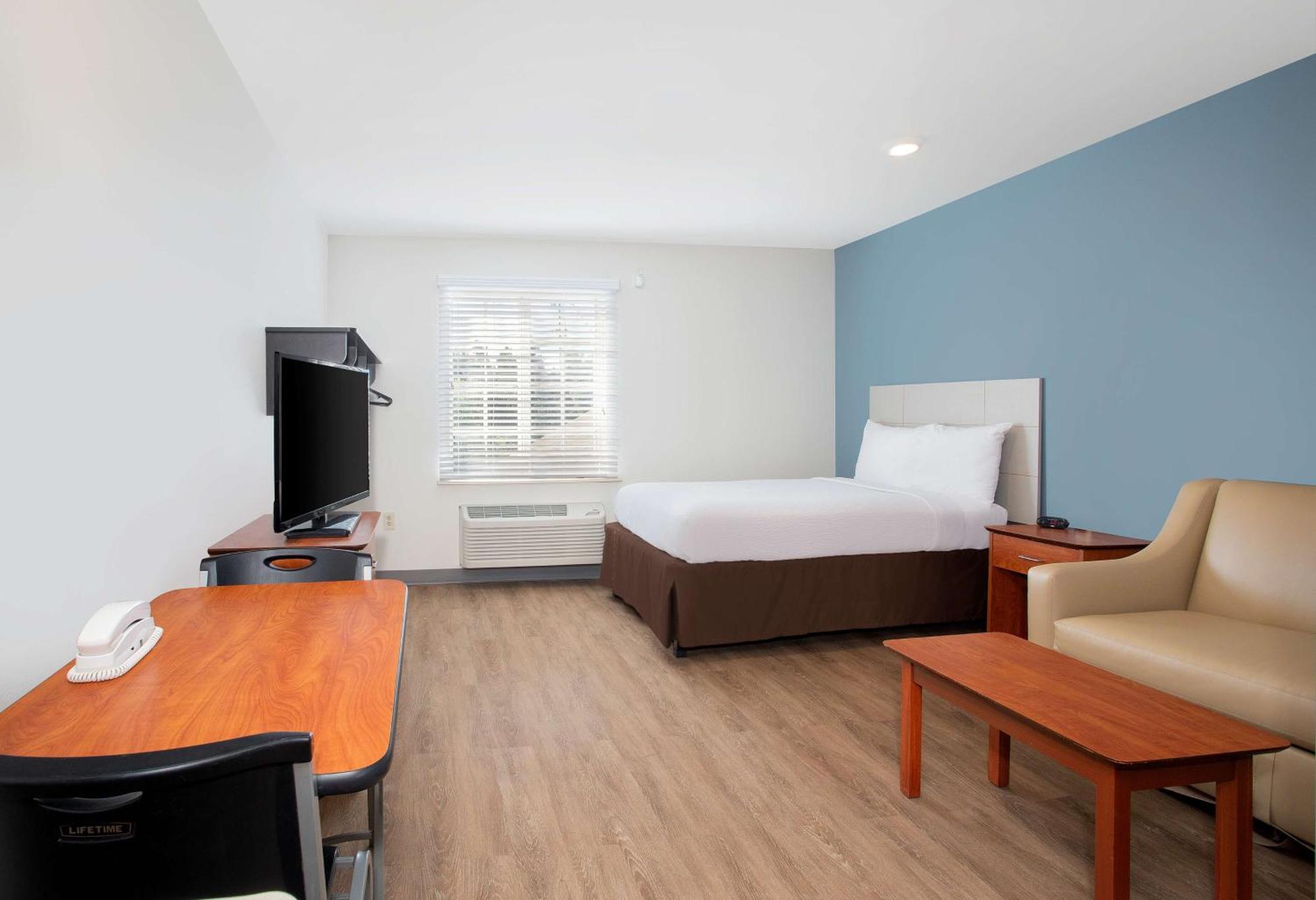 Extended Stay America Select Suites - Fort Myers - Northeast Exteriör bild